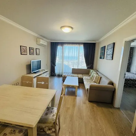 2 Bedroom In Rose Gardens With Pool & Sea View * Pomorie